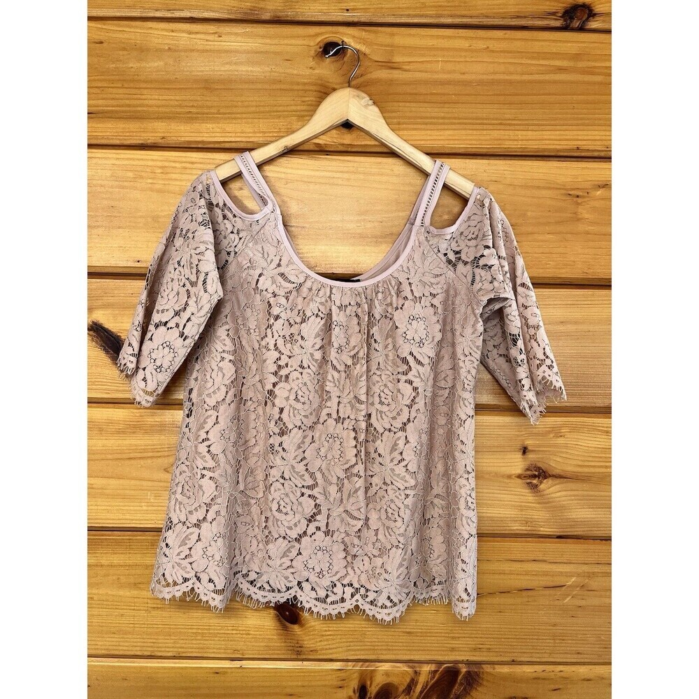 White House Black Market Blouse Women XS Dusty Pink Floral Lace Cold Shoulder